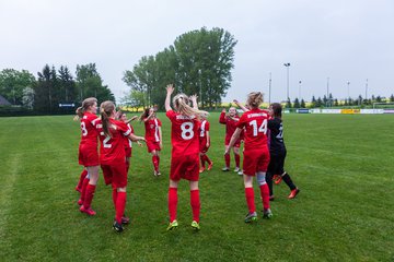 Bild 98 - wCJ SV Steinhorst/Labenz - VfL Oldesloe : Ergebnis: 18:0
